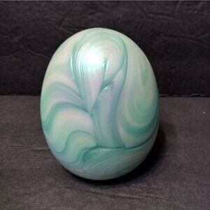 Paperweight Gibson 1984 Green White Swirl Pulled Feather Marbled Glass Egg